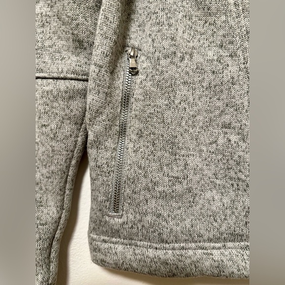 ✨Old Navy Gray Knit Jacket – Cozy Chic Zip-Up for Everyday Elegance 🤍 - Picture 4 of 5